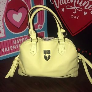 Brand New Yellow Juicy 🐣